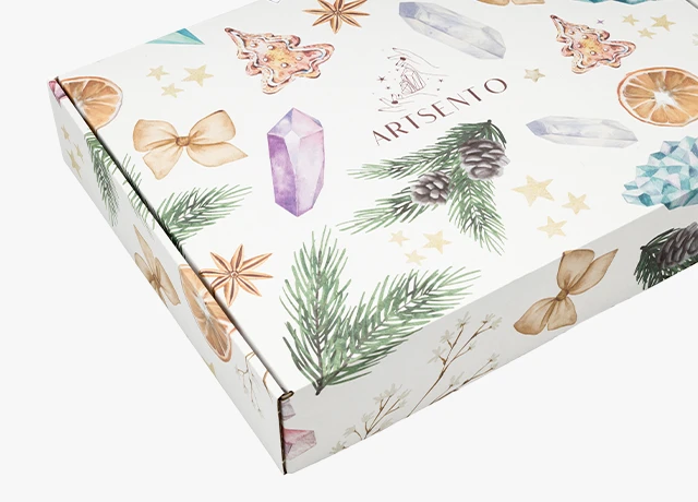 białe opakowanie wysyłkowe z nadrukiem wyjątkowy design które podkreśla piękno twoich produktów